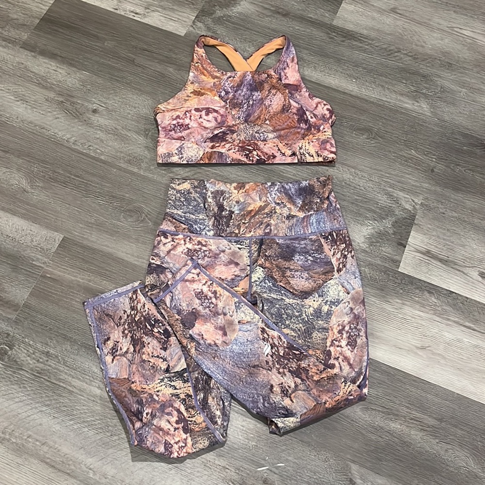 Fabletics Purple Multi Marble-Print Leggings & Sports Bra Set - Picture 2 of 10